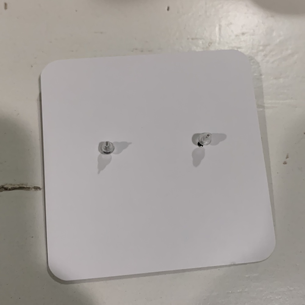 KC earrings - Picture 2 of 2